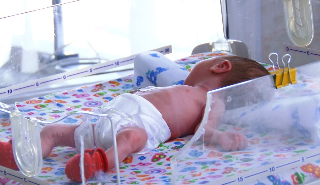 В Кривом Роге беременная женщина, у которой подозревают коронавирус, родила здорового ребёнка