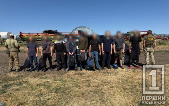 Тисячі у крипті та окремо - гонорар за трансфер: на під’їзді до Придністров’я прикордонники зупинили мешканця Дніпропетровщини і «товаришів» з інших регіонів