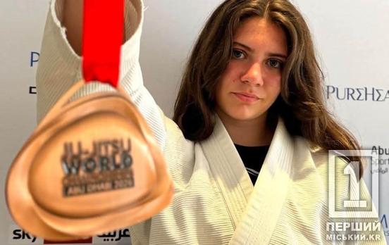 Дві «бронзи» на Чемпіонаті світу: учениця криворізького ліцею №35 «Імпульс» здобула нагороди в Абу-Дабі