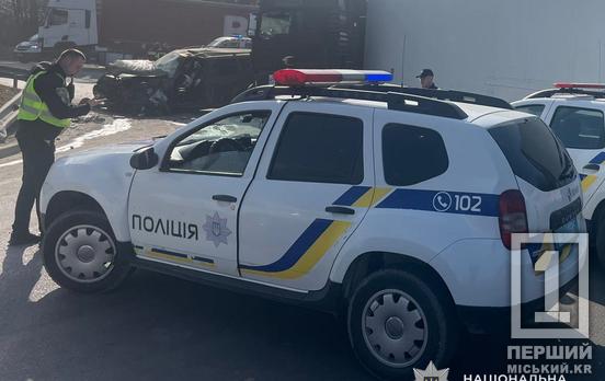 Вантажівка протаранила іномарку, один з керманичів загинув: у ДТП на Львівщині потрапив чоловік із Дніпропетровщини