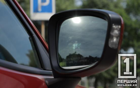 «Плоды» новых законов или «случайность»: в Украине увеличился спрос на перерегистрацию авто
