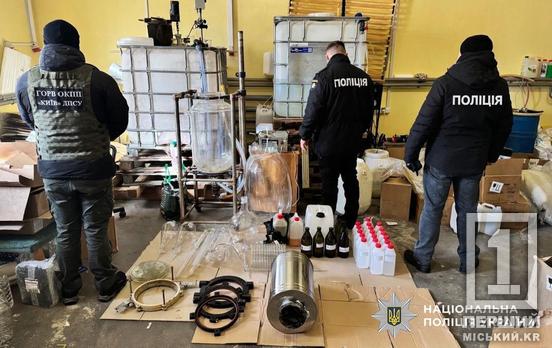 Понад 70 складів, 34 лабораторії та мільйонні прибутки: правоохоронці розгромили міжнародну наркомережу з лабораторіями по всій Україні