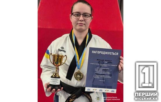 Досконала техніка та непробивна впевненість: поліцейська з Кривого Рогу Анастасія Матросова відзначилася на ЧО з тхеквондо