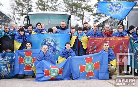 Великодній обмін: додому повернулися 182 українці, серед яких жителі Дніпропетровщини