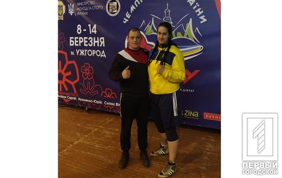 Спортсменка из Кривого Рога победила на Чемпионате Украины по боксу