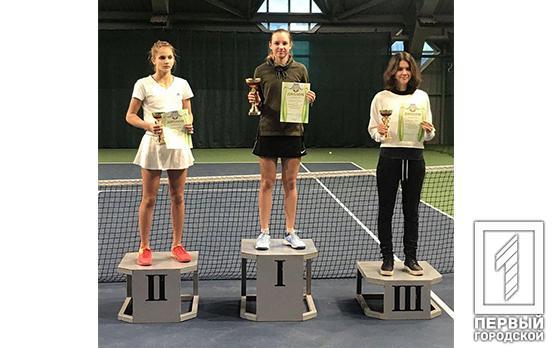 Кривой Рог в победителях: теннисистка победила на Всеукраинском турнире среди юниоров