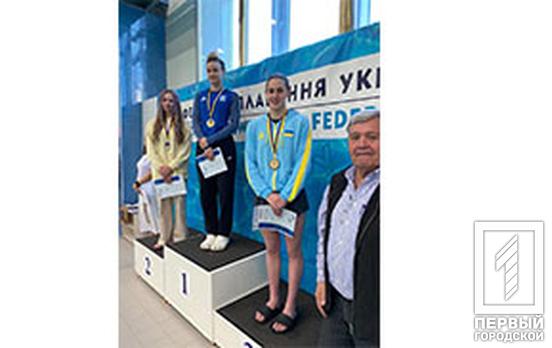 Криворожские девушки завоевали золото и серебро Чемпионата Украины по плаванию