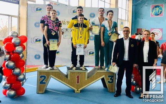 Акробаты из Кривого Рога стали призёрами всеукраинского чемпионата