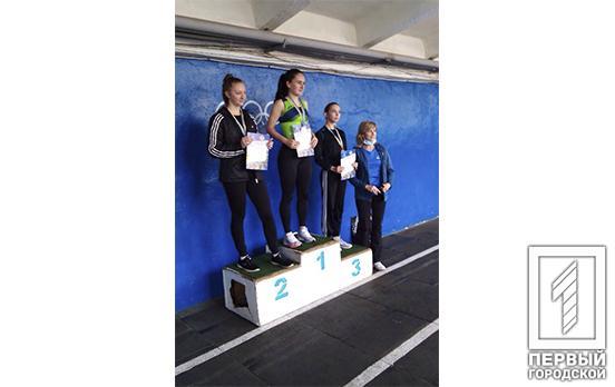 Спортсменка из Кривого Рога завоевала серебро на чемпионате Днепропетровской области по лёгкой атлетике