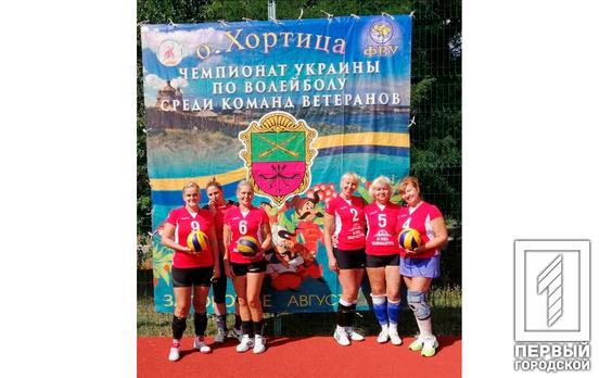 Участники ветеранской команды из Кривого Рога по волейболу завоевали бронзу на соревнованиях