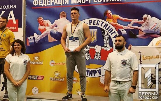 Спортсмены Кривого Рога стали призёрами открытого Кубка Украины по мас-рестлингу