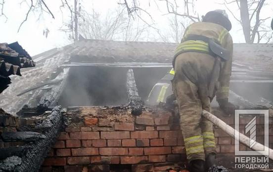 Ликвидировали пожар: в Кривом Роге горела крыша здания