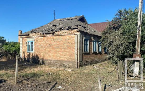 У Апостоловому Криворізького району щонайменше 48 громадян повідомили про пошкодження їх майна та будинків в результаті обстрілу