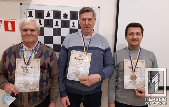 В Кривом Роге определили финалистов чемпионата города по классическим шахматам