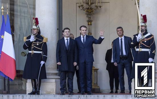 Зеленский, Меркель, Путин и Макрон: в Париже длится саммит «нормандской четвёрки»