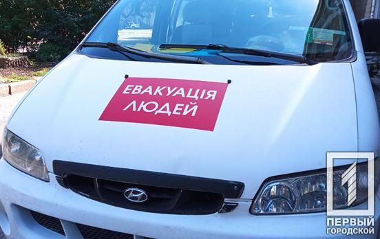 Криворожская благотворительная организация получила от польских партнеров грузовой автомобиль и гуманитарную помощь, которую передадут в наиболее пострадавшие от обстрелов районы нашей области