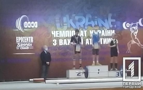Спортсмены из Кривого Рога получили второе и третье места на Чемпионате Украины по тяжелой атлетике