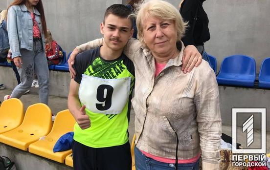 Юный криворожский легкоатлетист единственный из области завоевал три медали на чемпионате Украины