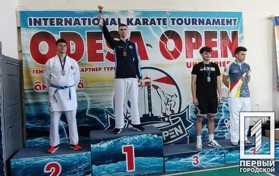 Криворожские спортсмены завоевали ряд наград на международном турнире по каратэ