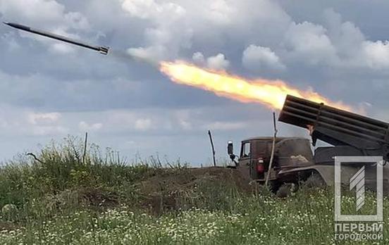 Враг продолжает сосредотачивать основные усилия на попытках полной оккупации Луганской и Донецкой областей