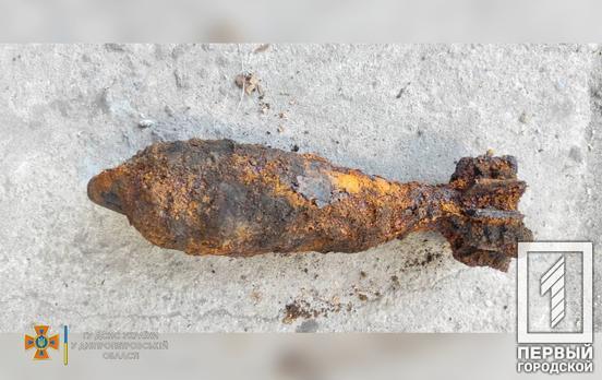 На стройке в Кривом Роге нашли снаряд времён Второй мировой войны