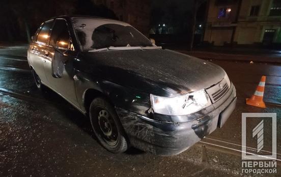 Переходил дорогу по «зебре»: в Кривом Роге автомобиль сбил мужчину