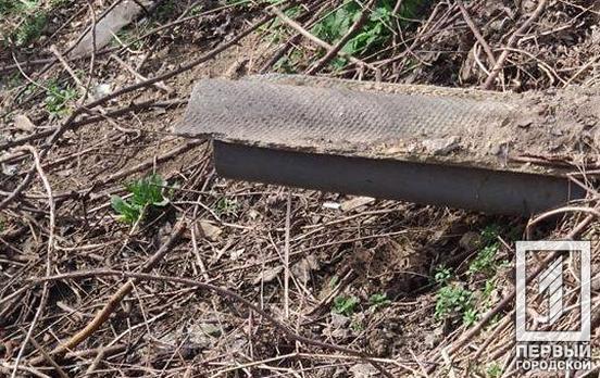В Кривом Роге экологи обнаружили три места незаконного сброса нечистот в реку Ингулец