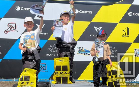 Палена гума, свист вітру, миготливі пейзажі: вихованці «ЦПО «Терни» завоювали золото на гонках з картингу