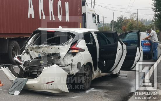 Вулицю заповнив скрегіт коліс: на Кобилянського у потрійну ДТП потрапили ГАЗель, Daewoo та Nissan