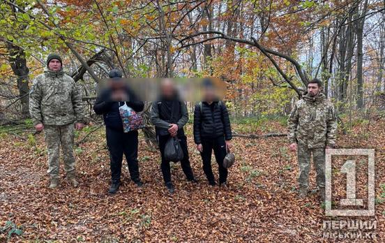 Маршрут «перелаштовано» на лаву підсудних: молодиків з Дніпропетровщини зловили дорогою до Словаччини