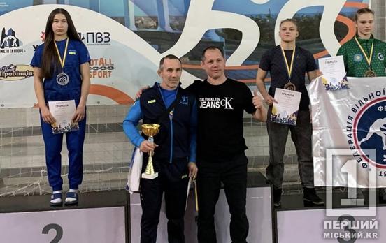 Криворожане снова покоряют пьедесталы почета: воспитанники ДЮСШ №2 одержали победы в плавании и вольной борьбе