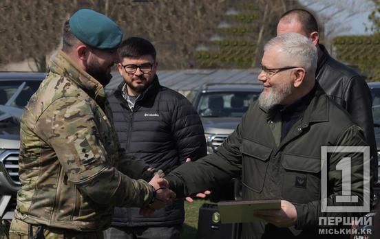 Небесные «птички», авто, системы РЭБ и не только на 81 млн 827 тыс грн: отчет Рады обороны Кривого Рога за март о помощи для фронта