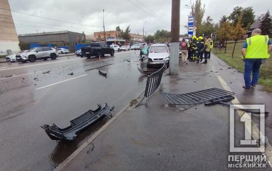 Автотроща на Вільної Ічкерії: у зіткненні  Opel та Volkswagen постраждали люди