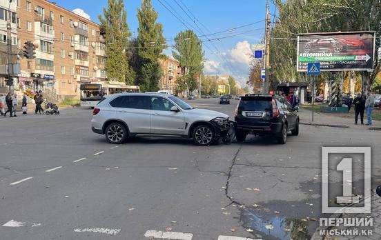 Не пропустила «встречку»: на 98-м квартале столкновение BMW и Great Wall