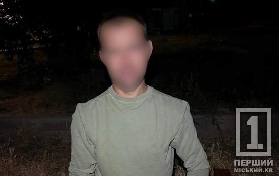 Вломився до закладу вночі: у Кривому Розі чоловік вибив двері в аптеці та потрапив до рук поліції