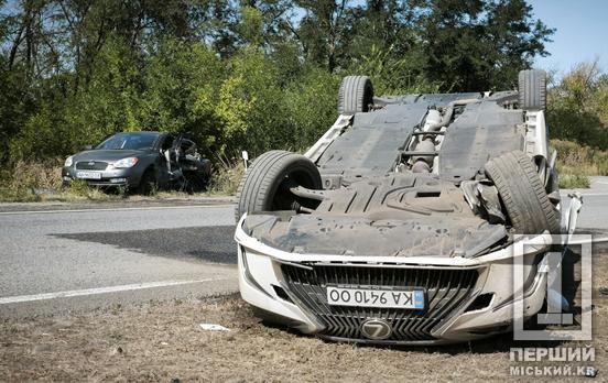 Один водитель погиб, другой – в больнице: на трассе Днепр – Кривой Рог в автокатастрофу попали Lexus и Hyundai