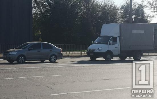 Проігнорував правило кількасекундної дистанції: у Кривому Розі «Газель» наздогнала Chevrolet