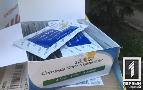 Всесвітня організація здоров’я скликала екстрену нараду щодо виявленого нового штаму коронавірусу в ПАР