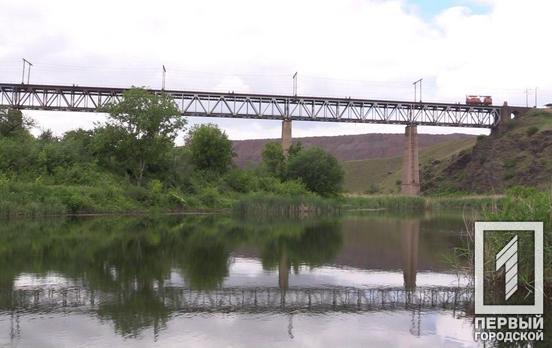 Экологи Кривого Рога обнаружили два места сброса нечистот в реку Ингулец