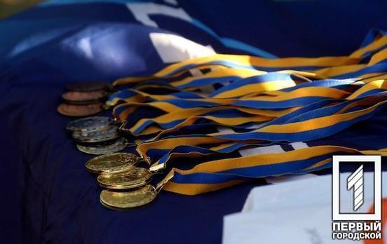 Два золота, серебро и бронза: велосипедисты Кривого Рога привезли награды Всеукраинского чемпионата