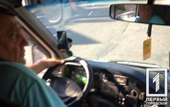 Водитель-хам: на междугородном рейсе по пути в Кривой Рог пассажиры пострадали от поведения шофёра, – соцсети