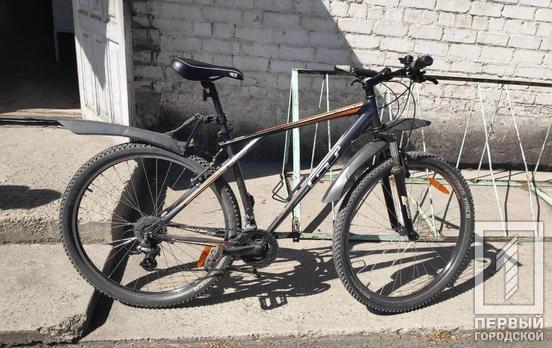 Угнал велосипед: в Кривом Роге полиция задержала любителя эко-транспорта
