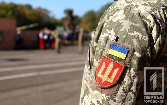 Больше половины украинцев готовы взять в руки оружие для защиты территорий своей страны, - соцопрос
