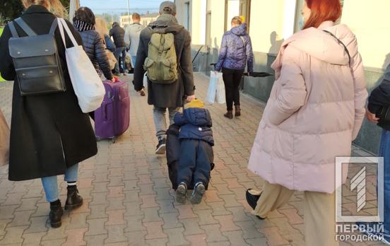 Перетнути кордон українська дитина може тільки у супроводі одного з родичів або опікунів – пам’ятка