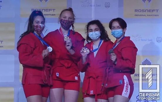 Борцы из Кривого Рога вернулись с наградами с Чемпионата мира по самбо