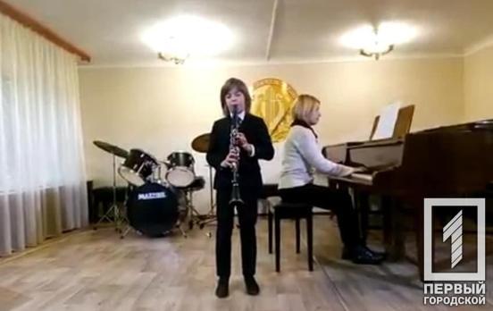 Ученики одной из музыкальных школ Кривого Рога привезли награды со всеукраинского конкурса