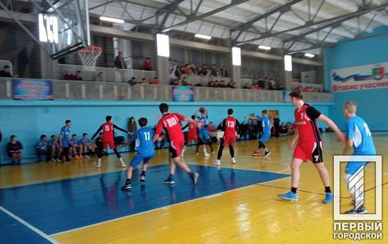 «Кубок Гурова»: команда Ингулецкого района Кривого Рога победила в городском турнире по баскетболу