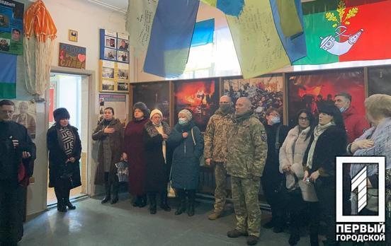 В Кривом Роге прошел траурный молебен по погибшим на Майдане и в зоне АТО