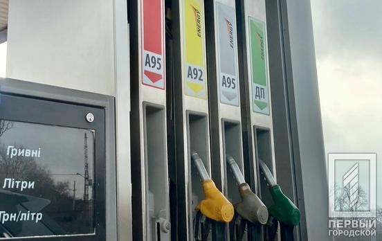 За рішенням Уряду АЗС не зможуть завищувати ціни преміального пального більш ніж на 5%