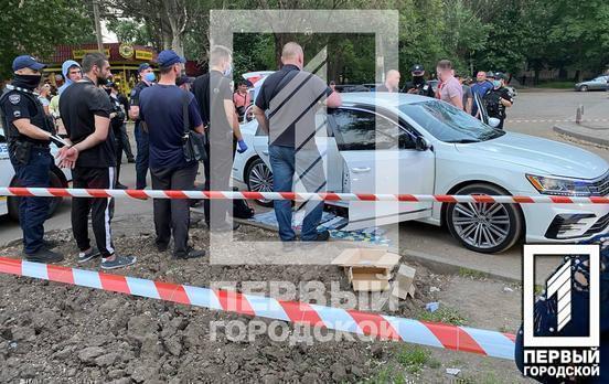 В Кривом Роге правоохранители задержали автомобиль с крупной партией сырья для изготовления наркотиков
